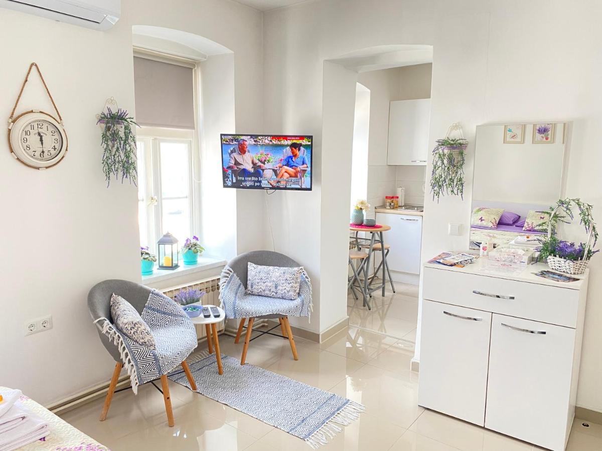 Korzo Tuzla Apartment ภายนอก รูปภาพ